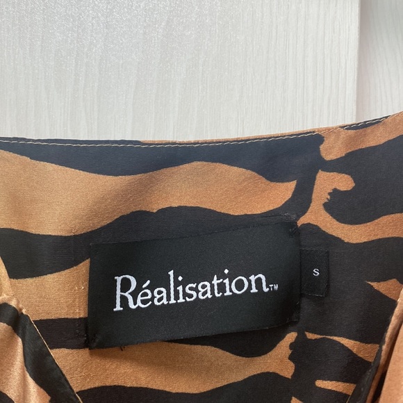 The Christy dress - tiger print - Picture 4 of 5